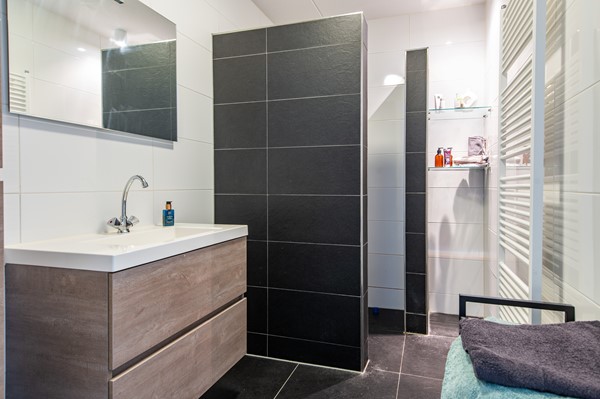 Medium property photo - Heereweg 185L, 2161 BD Lisse